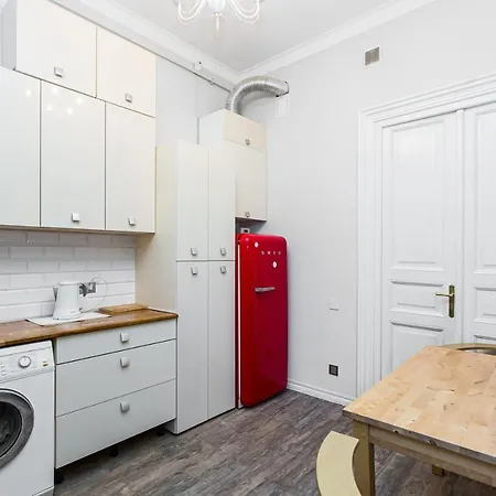 Австрійська Квартира В Центрі На Вулиці Михальчука 5 Lviv Exterior photo
